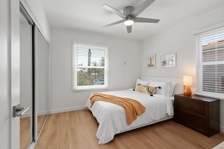 Предна спалня с НОВО двойно легло