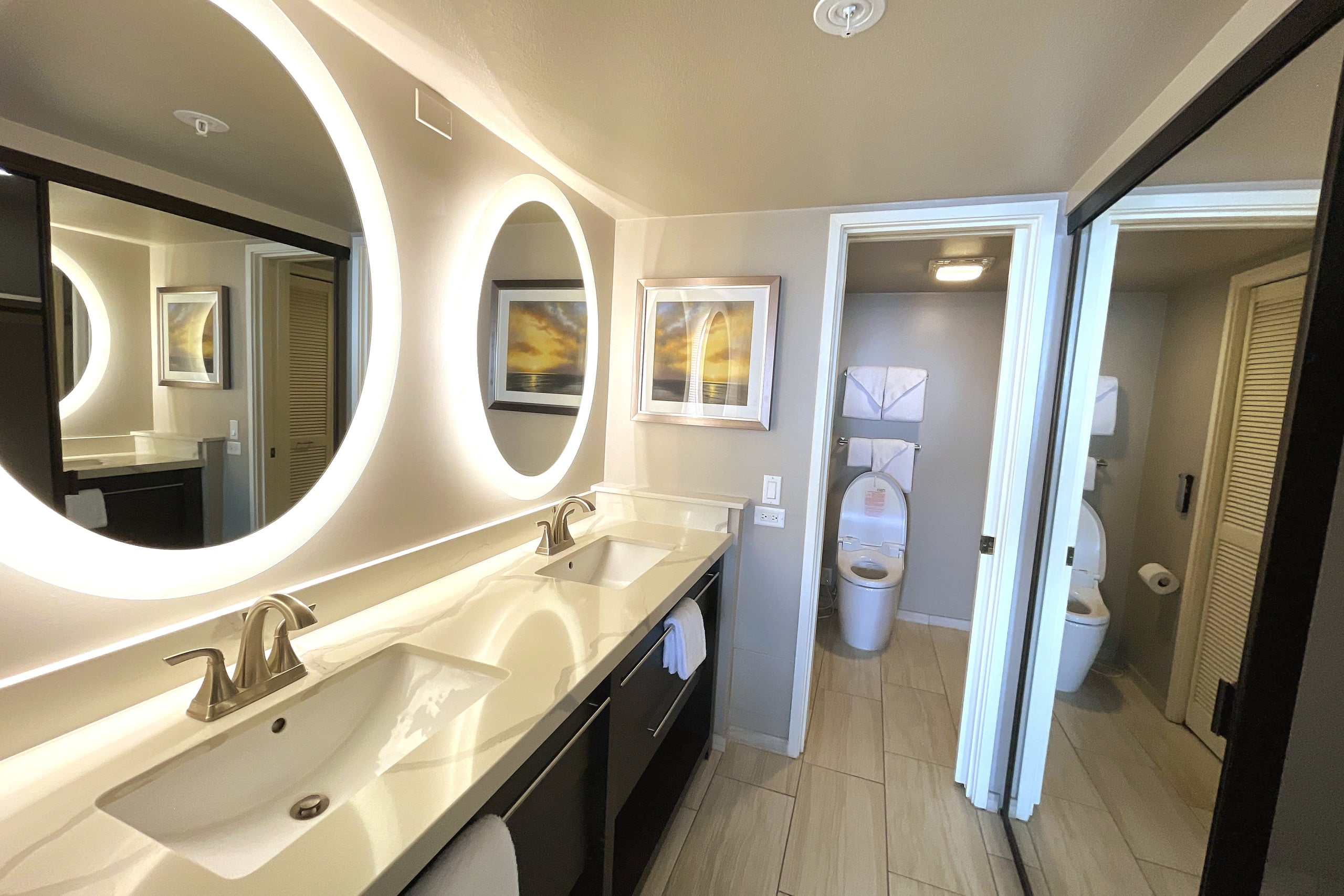 Hotel in Honolulu · ★4.93 · 2 bedrooms · 3 beds · 2 private baths - Image 9