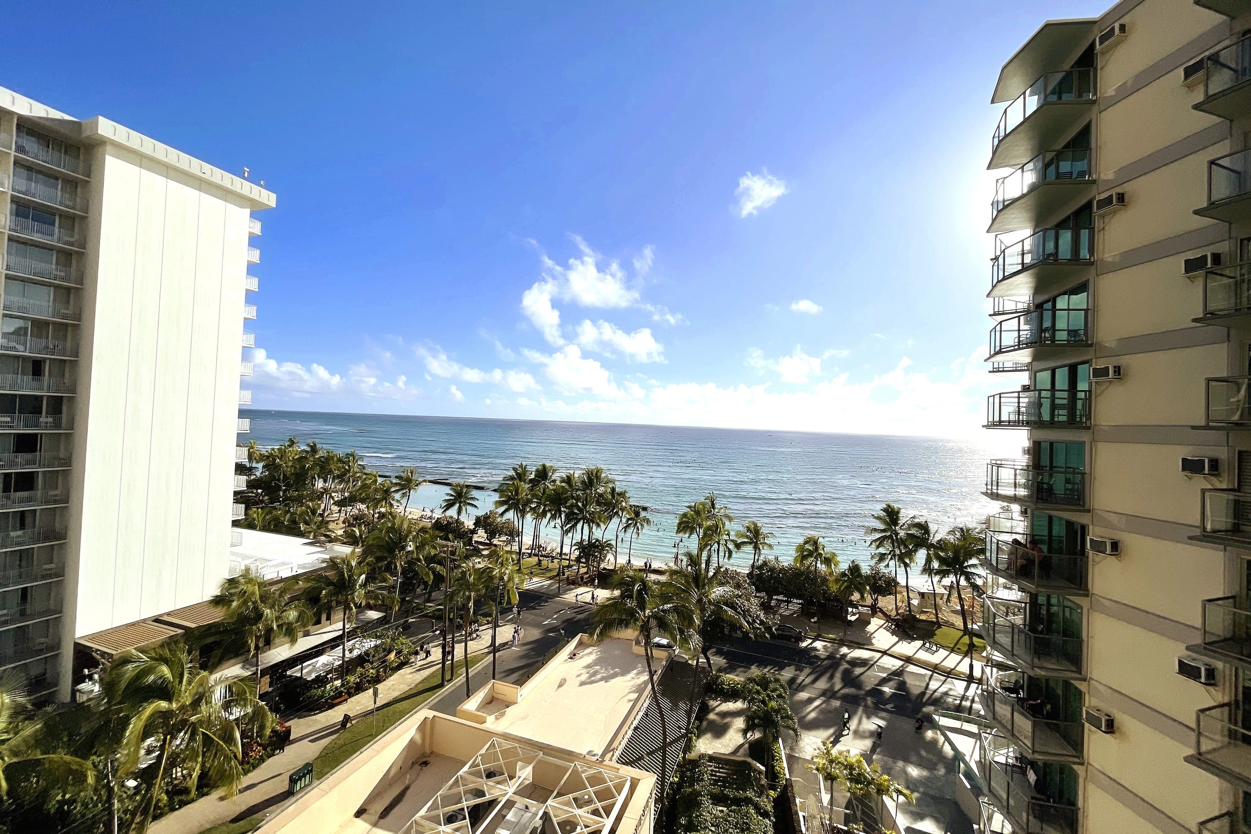 Hotel in Honolulu · ★4.93 · 2 bedrooms · 3 beds · 2 private baths - Image 20