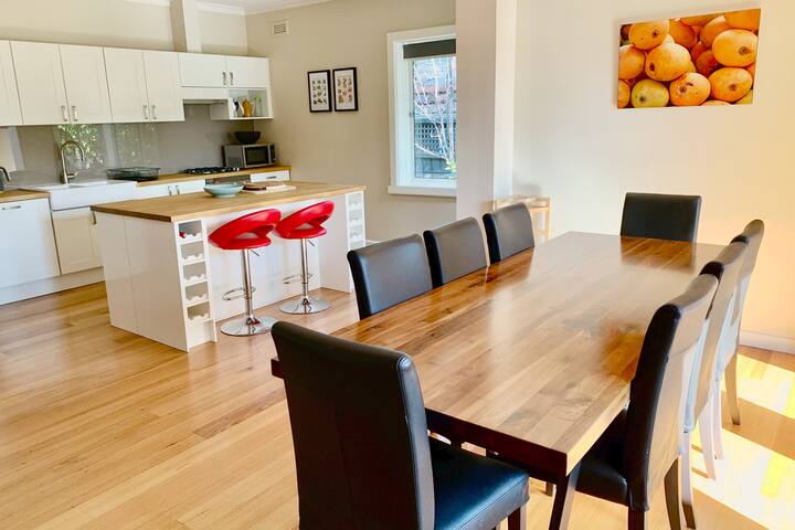 ‘Orange House’. Leafy backyard with pool gallery image 5