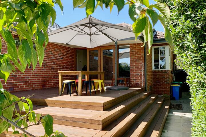 ‘Orange House’. Leafy backyard with pool gallery image 3