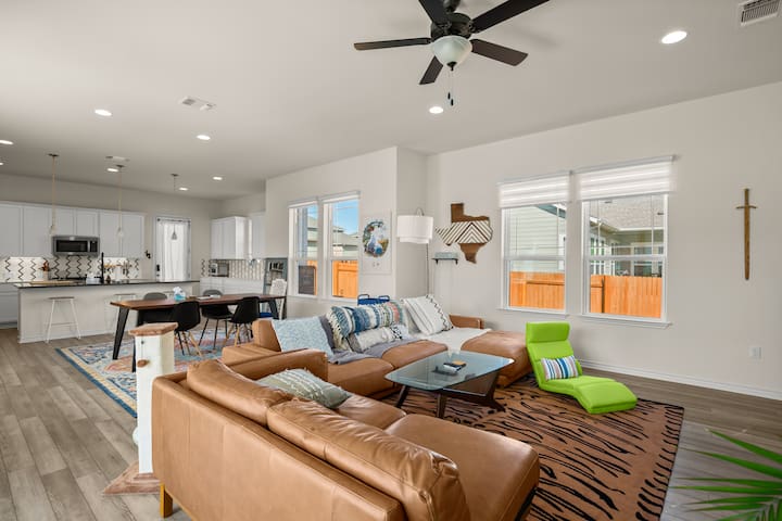 Austin Escape: Relaxing Retreat next to COTA!