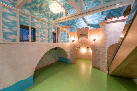Montessori Family Castle Tokyo/Japan No.1 Outlet