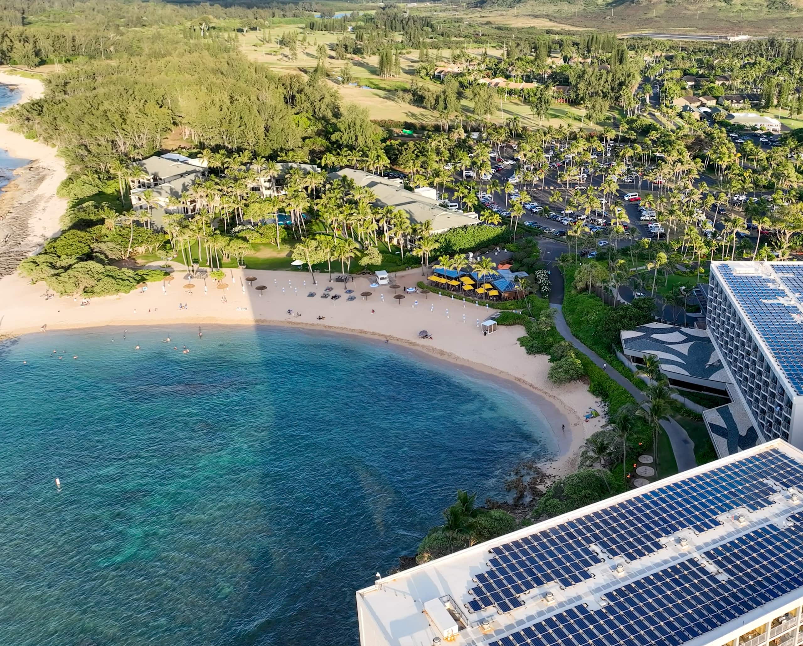Home in Kahuku · ★4.87 · 4 bedrooms · 6 beds · 2 private baths - Image 10