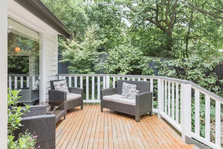 A Tranquil Cottage – The Stables, Dandenong Ranges