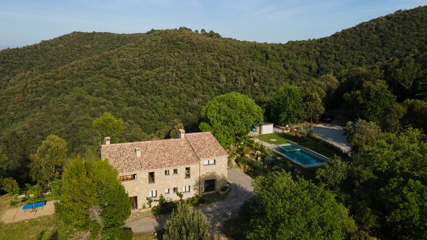 Arc de Can Puig Luxury home in Sant Ferriol-Besalú gallery image 3