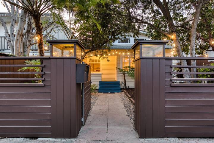 1908 Craftsman’s in Venice gallery image 2