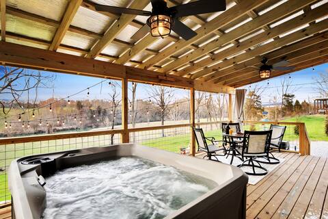 RiverBrü: River View HOT TUB! #Waterfalls #Hiking