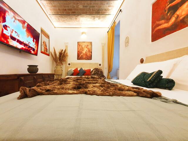 Domus Duplex for 9 Guests near the Colosseum gallery image 3