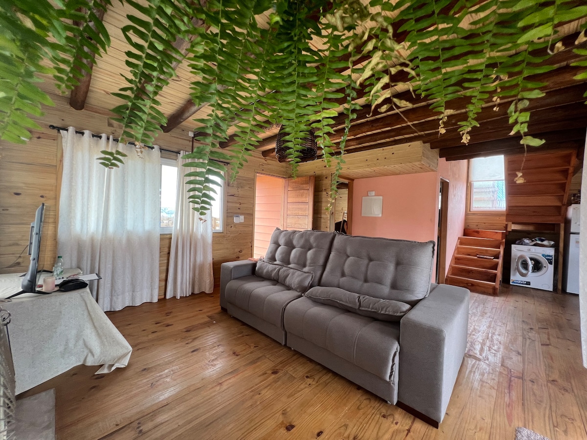 Popular Airbnb listing: Cosi Cottage, Punta del diablo in Punta Del Diablo