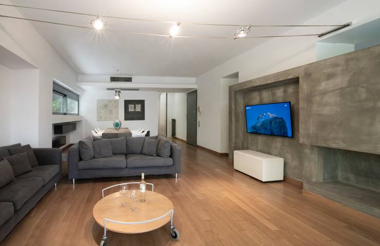 Neuvel Trust managed Airbnb listing 1