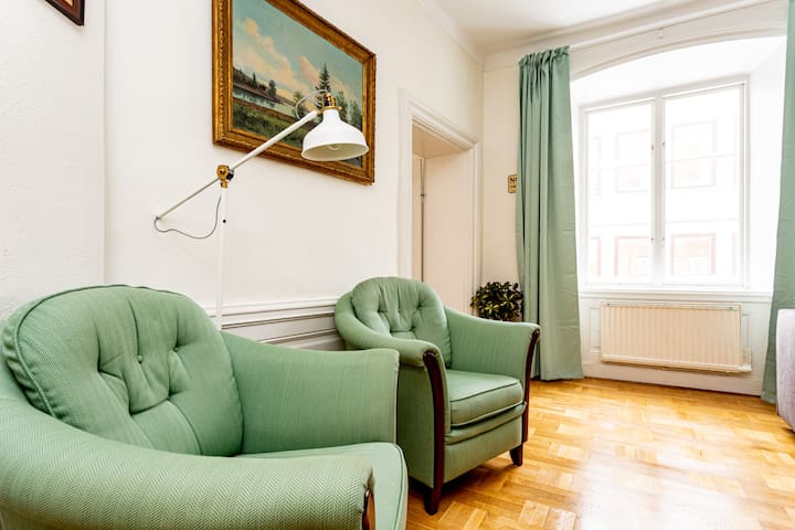 ApartDirect managed Airbnb listing 2