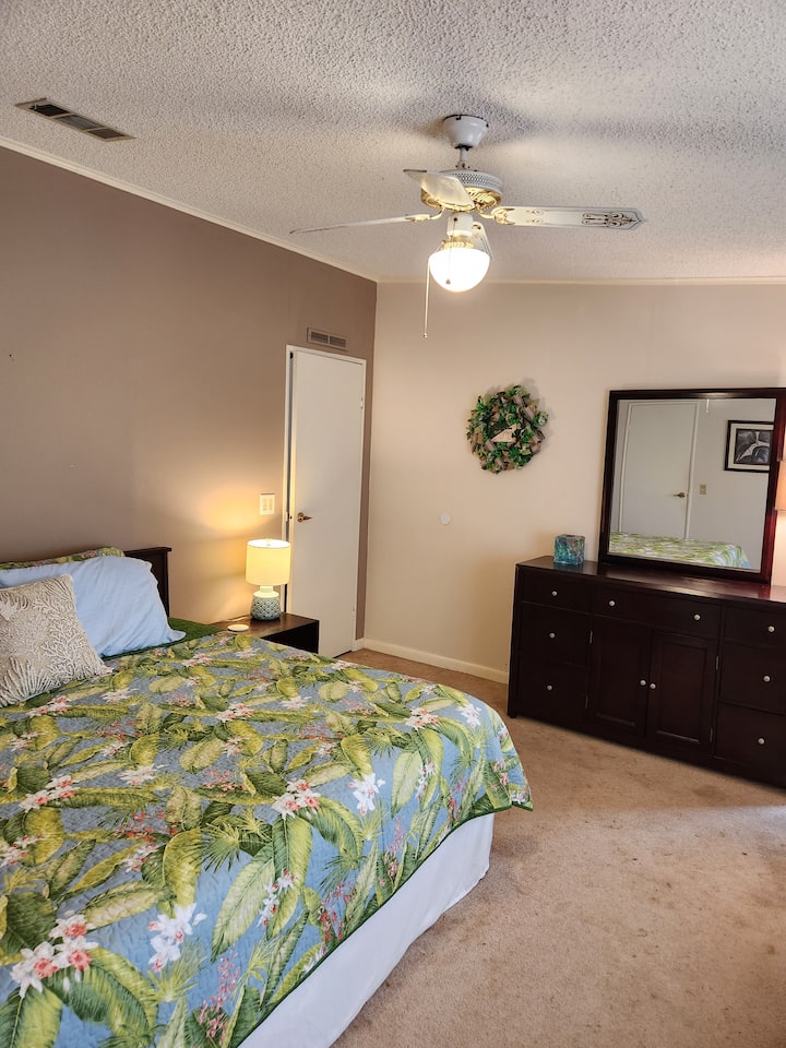 תמונת חדר שינה ראשי 1