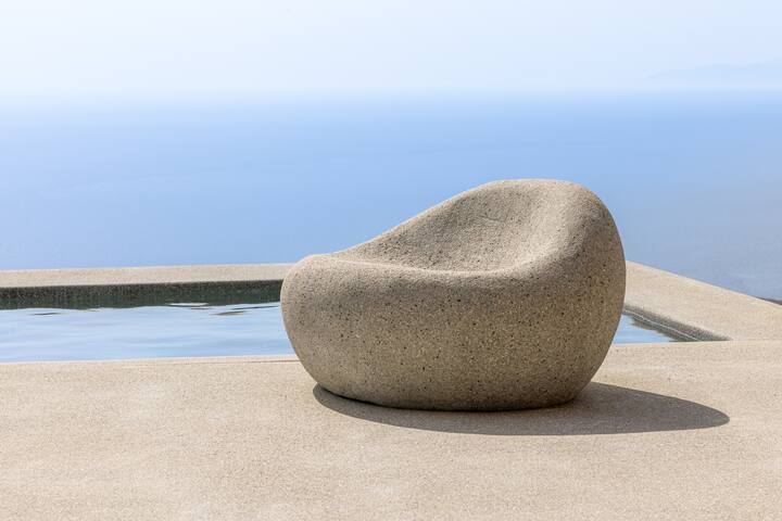 Spacious 3 BDR Luxury Villa with Infinity Pool gallery image 5