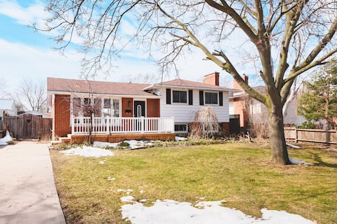 The Hanna Home- Inground Pool