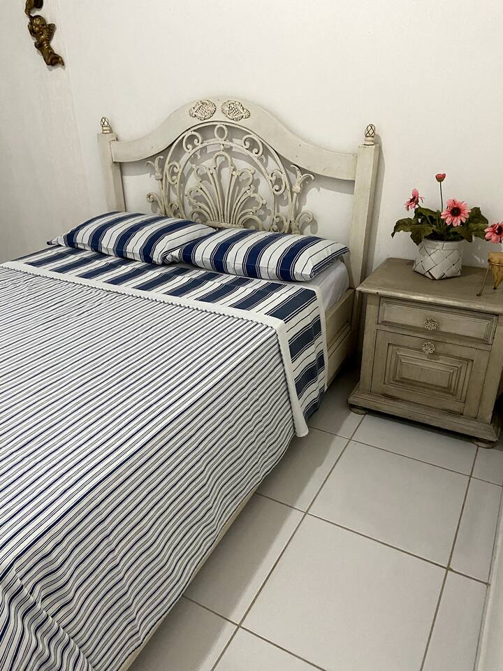 Dhomë gjumi 1