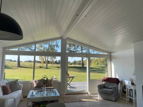 Unobstructed view close to the beach