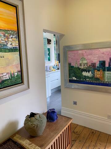 Home for Art Lovers set in Garden gallery image 4