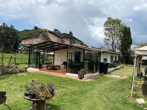 Las Margaritas Cabin