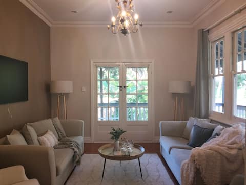 Top Airbnb: Riverside Retreat - Yarra River & Mt Donna Buang in Warburton