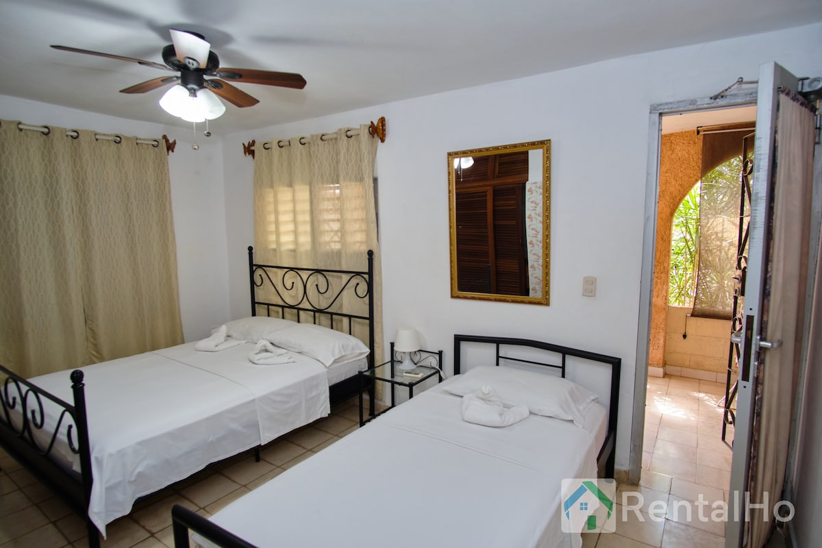 Room 1 with a separate exit