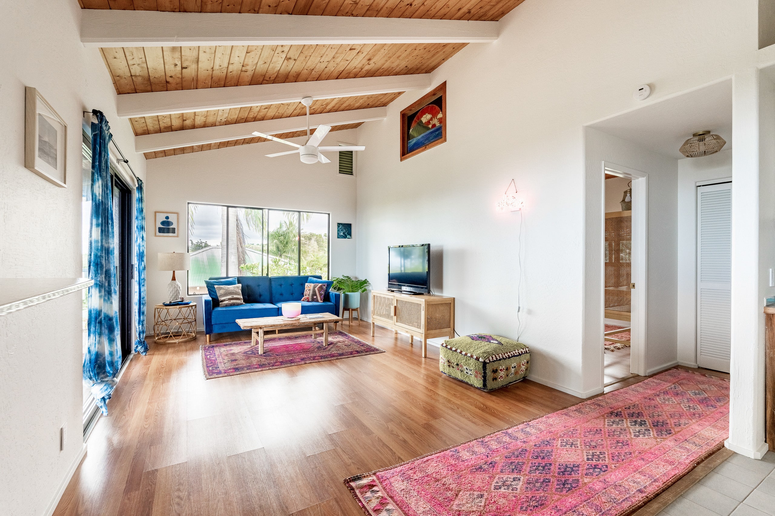 Professional Design  Ocean View  Private Apartment - Image 35