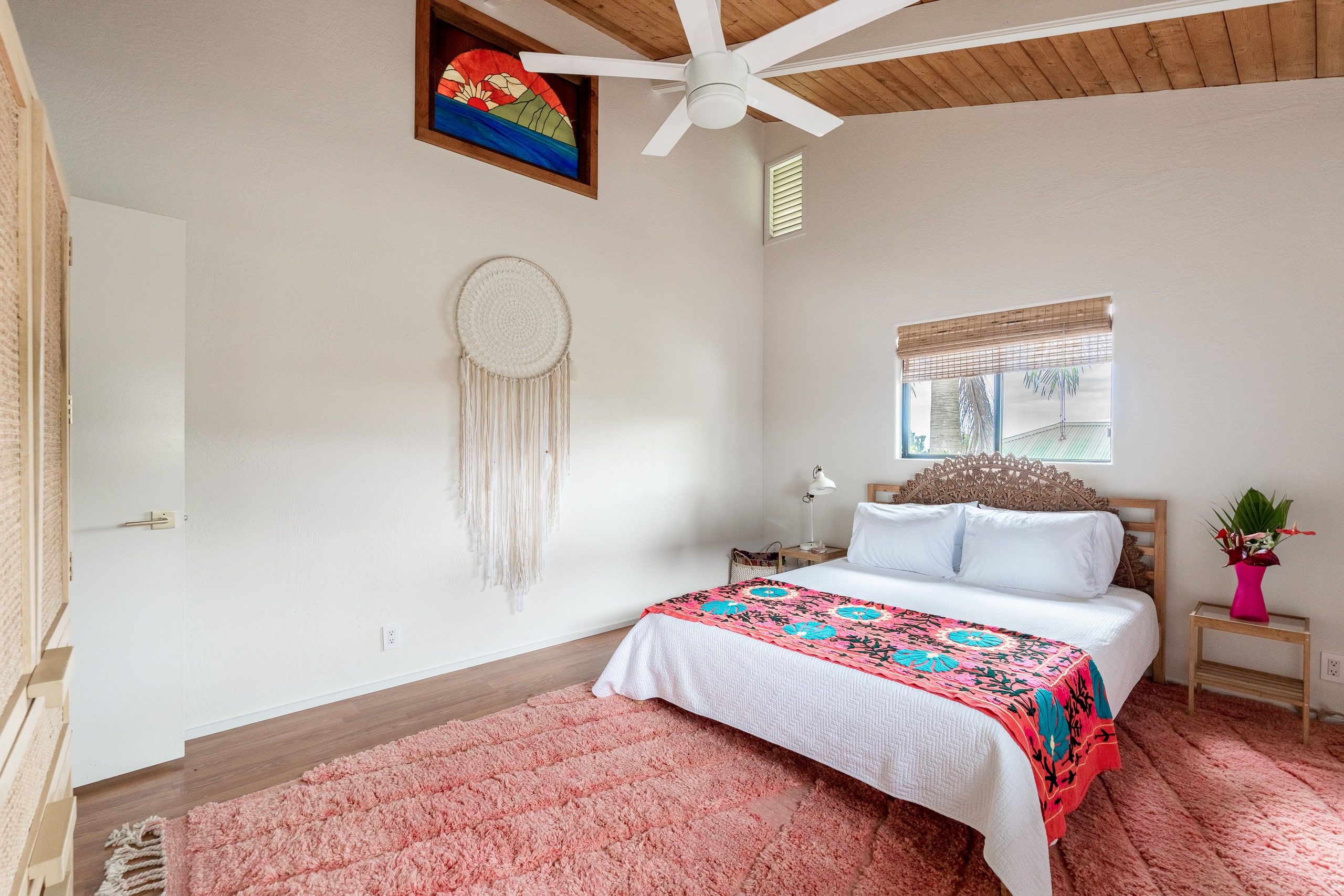 Professional Design  Ocean View  Private Apartment - Image 17