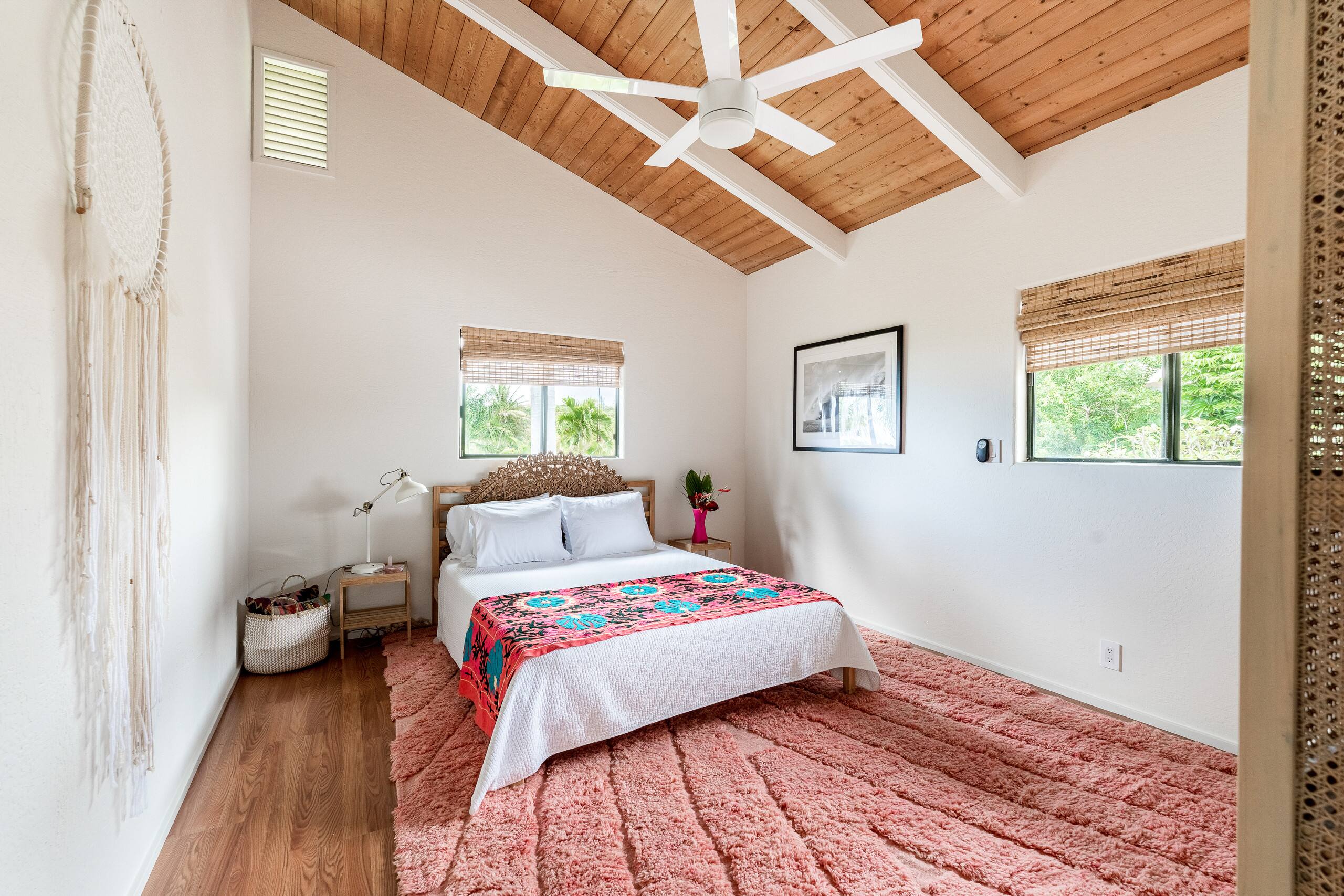 Professional Design  Ocean View  Private Apartment - Image 1