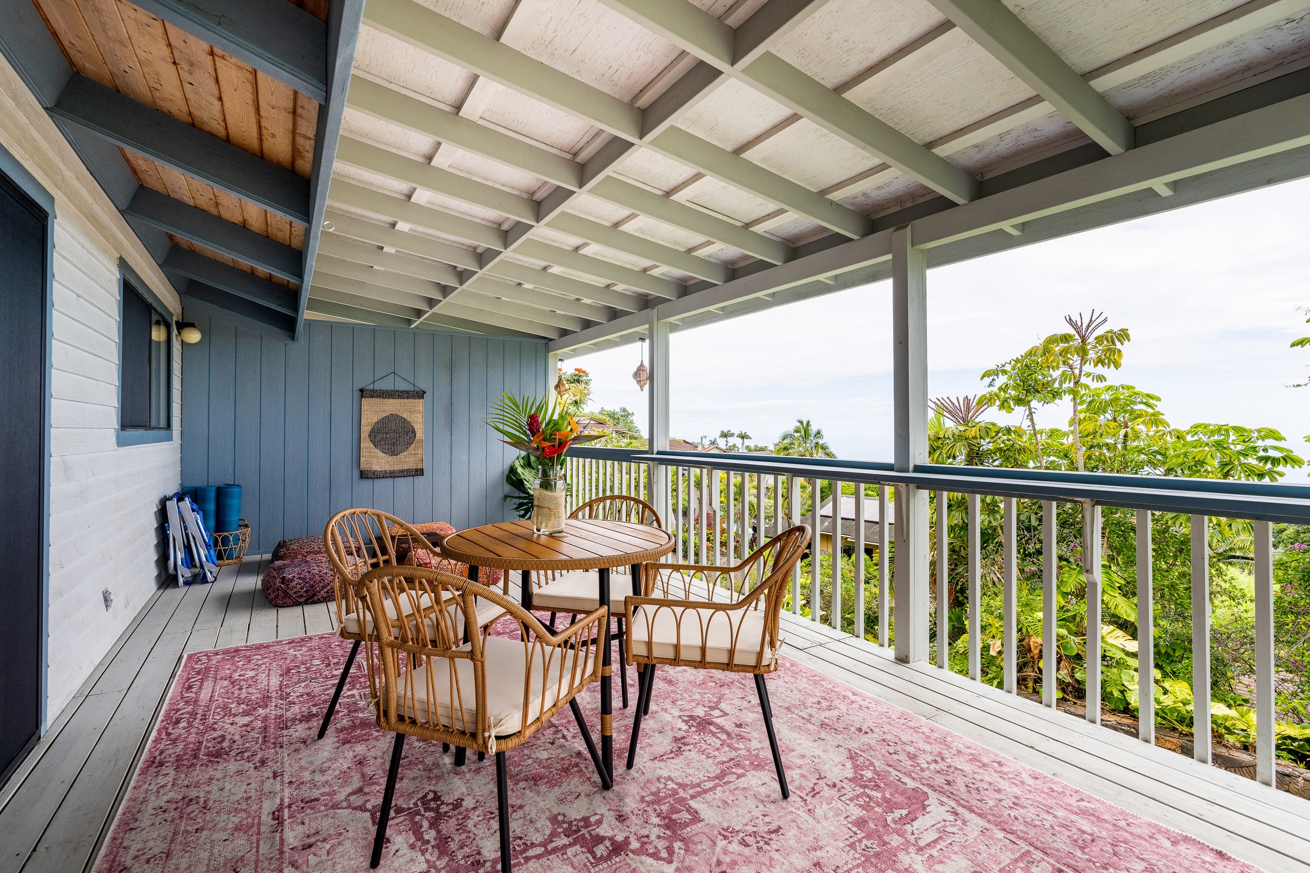 Professional Design  Ocean View  Private Apartment - Image 6