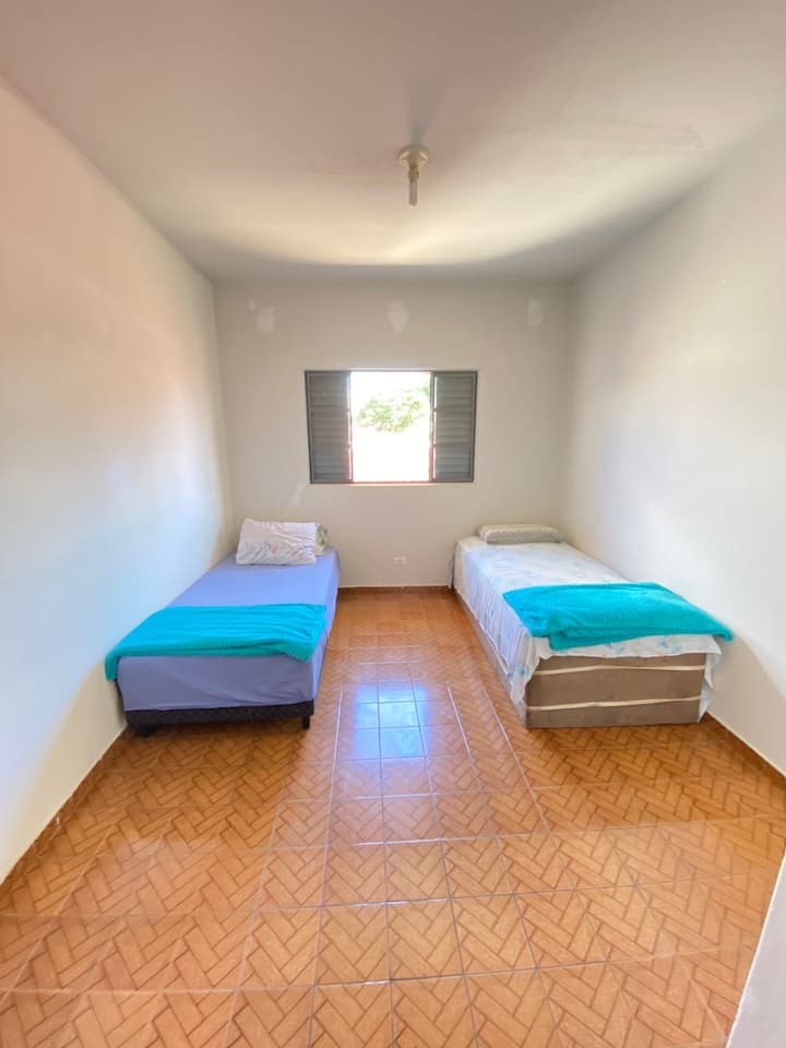 Spavaća soba 3 - dva kreveta za jednu osobu. 