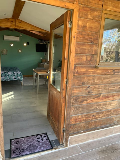 L’Antre du Hiton and its Jacuzzi