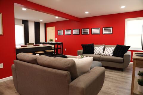 Cozy Home 5 minutes from Airport