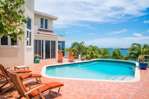 Luxury Cliffside Retreat