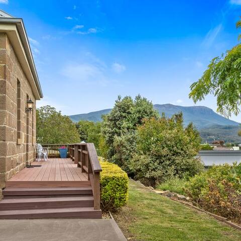 Timeless and contemporary renovated home gallery image 4