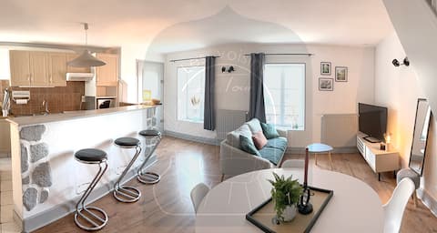 Tourist-furnished apartment