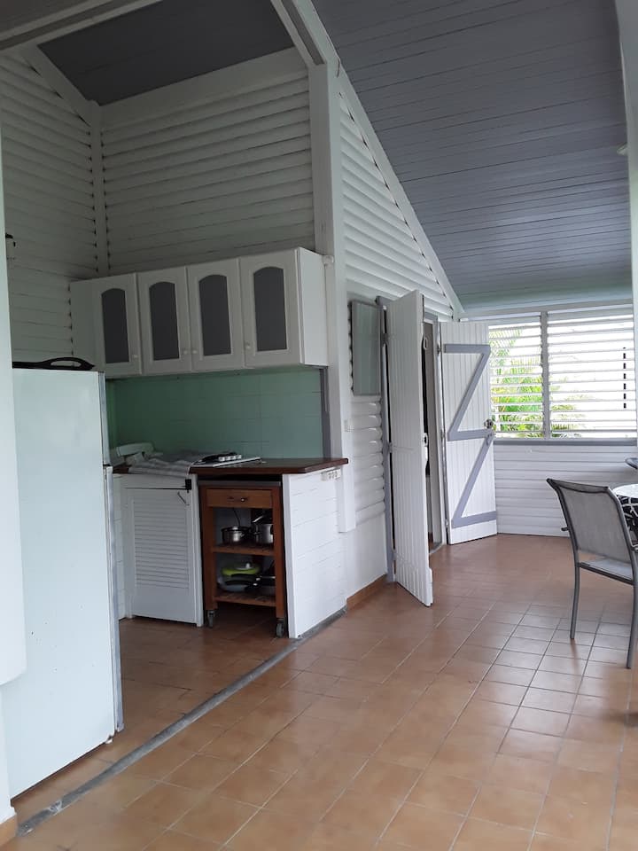 Bungalow Courcelles Ste Anne  'Cocotier' - Vue Mer - Guadeloupe
