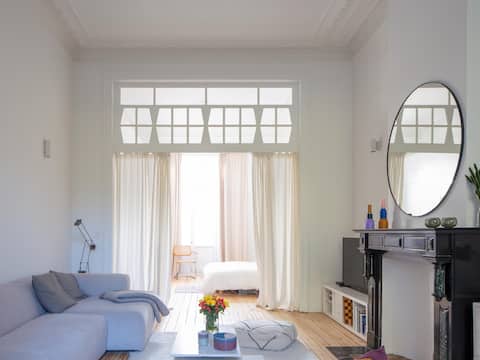Bright apartment with garden
