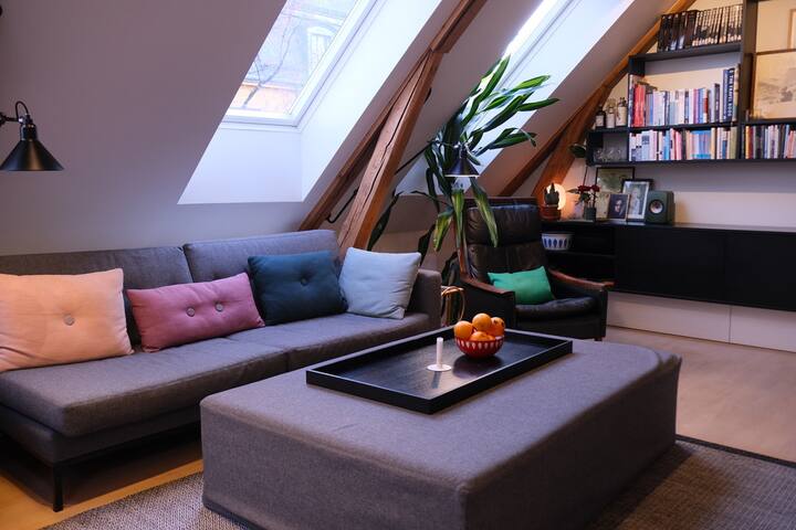 Spacious loft next to the park gallery image 3