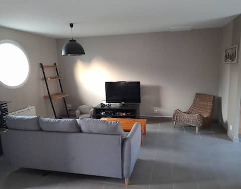 At the Portes du Circuit du Mans 
Sleeps 8