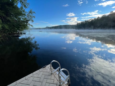 Blue Bay Retreat - Loon Lake Lakefront w/ Hot Tub