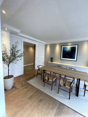 Spacious & historic apartment in the heart of Oslo gallery image 4