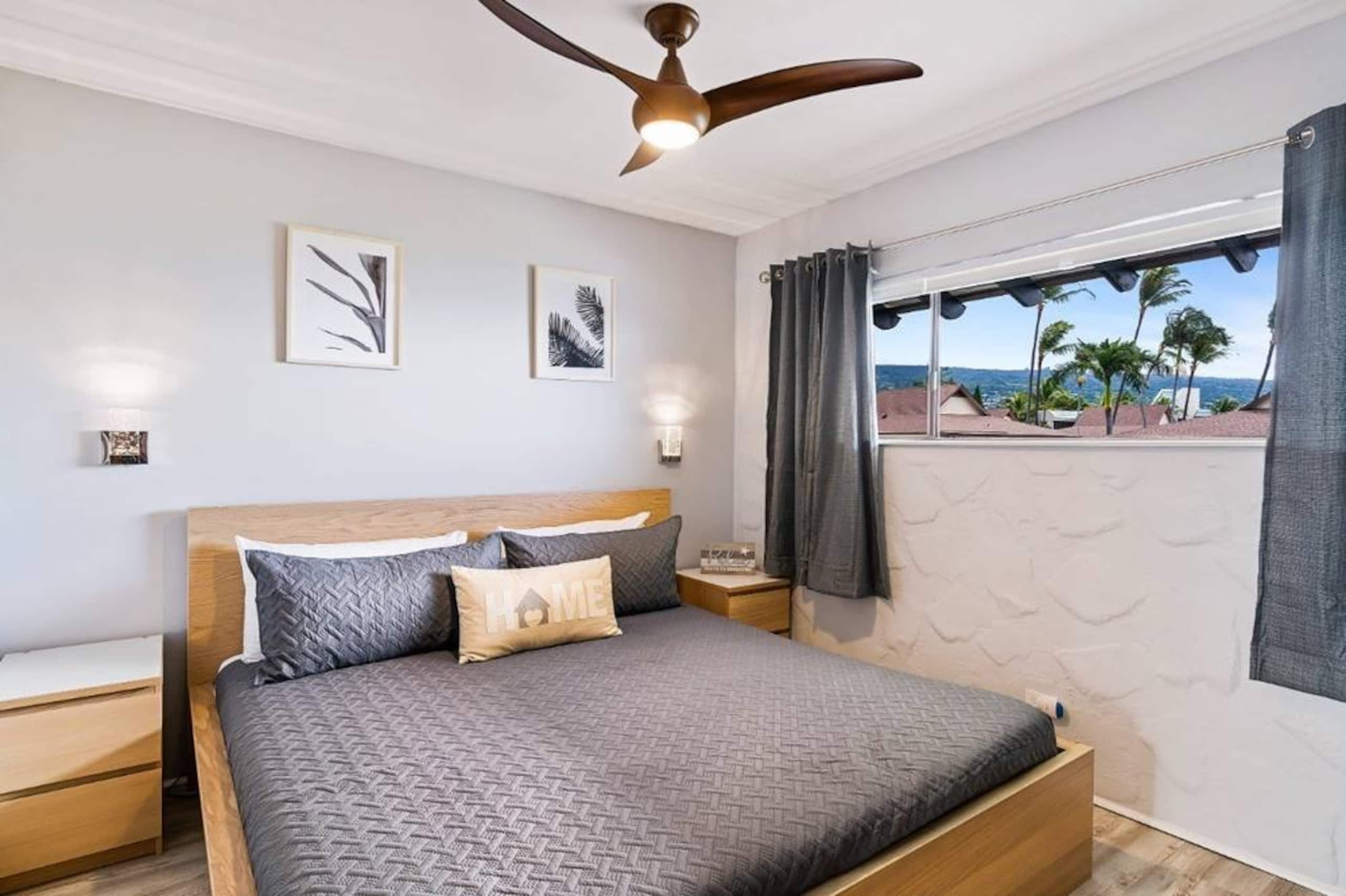 10 min to Town* AC*King Bed*Oceanside Pool - Image 9