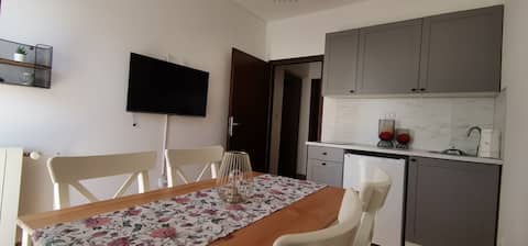 Popular Airbnb listing: Apartment Ana 2+1 in Općina Dugi Rat