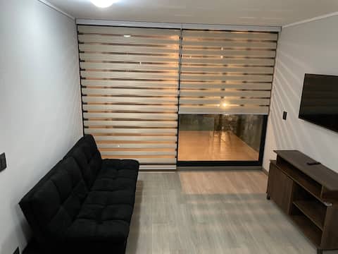 Top performing Airbnb: Apartment with patio and full comfort + parking in Santiago Metropolitan Region