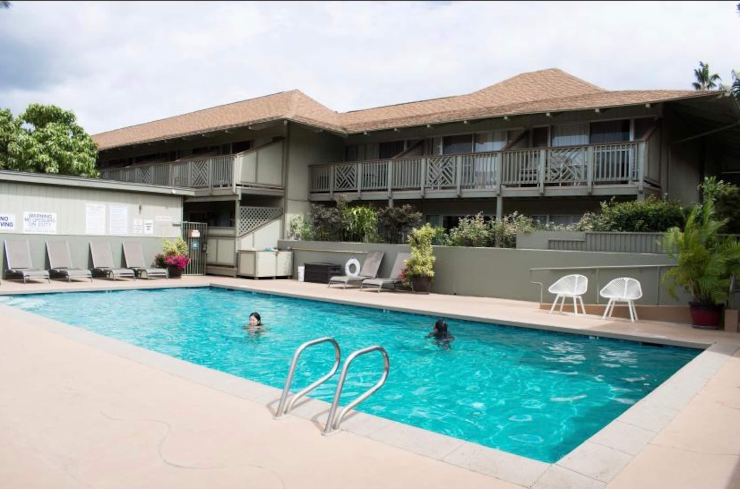 Remodeled oasis across beach - Image 11
