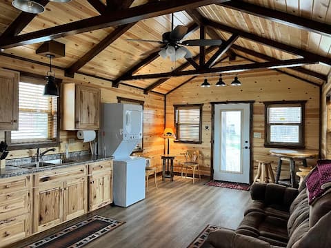 Top performing Airbnb: Cabin by the River - Shire Valley Sanctuary in Sheridan
