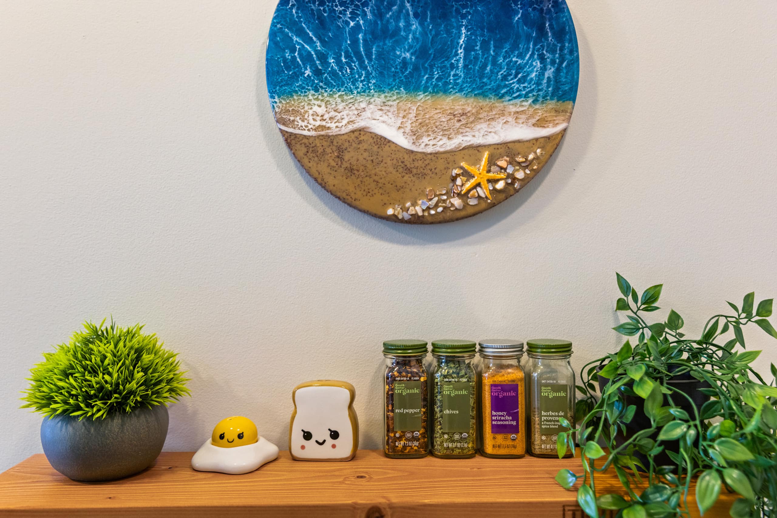 Condo in Honolulu · ★4.96 · Studio · 1 bed · 1 shared bath - Image 9