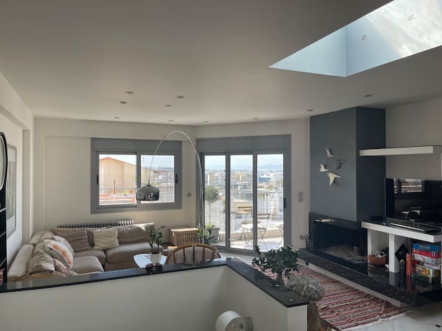 Lovely Maisonette on Acropolis hill