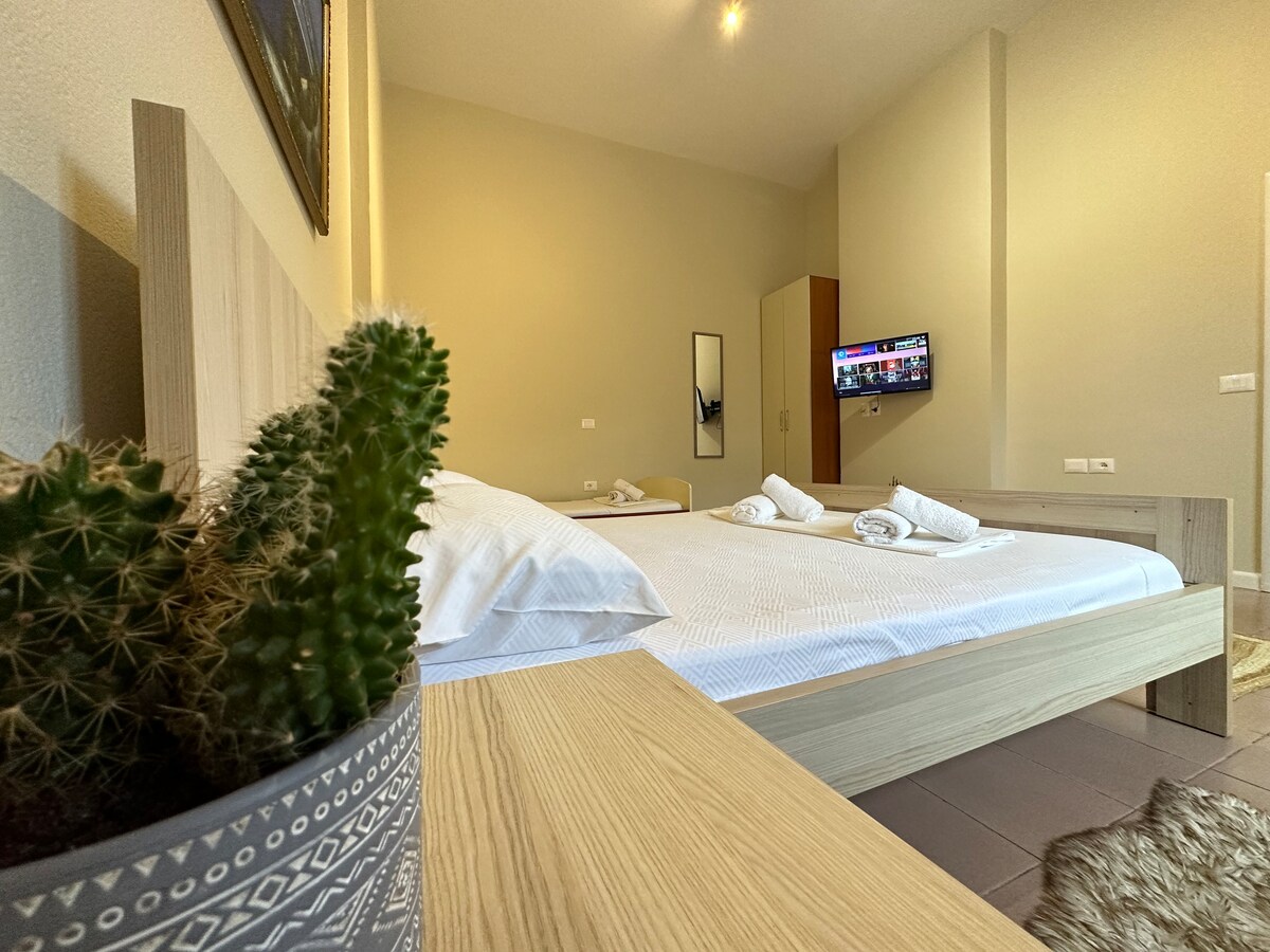 Listing 851337376739535796