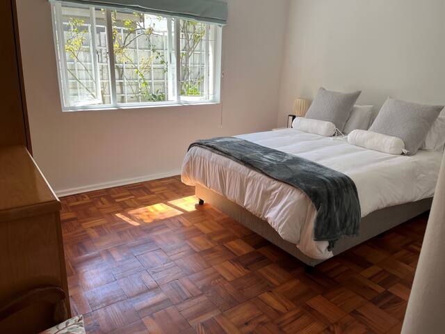 Rose Cottage gallery image 2